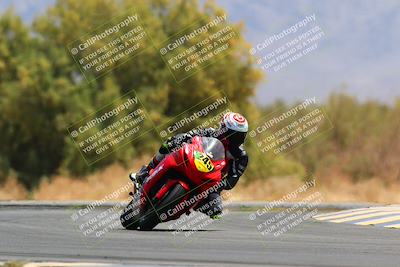 media/May-15-2022-SoCal Trackdays (Sun) [[33a09aef31]]/Turn 7 (1145am)/